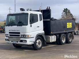 2004 Mitsubishi FV 500 - picture0' - Click to enlarge