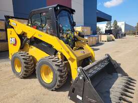 UNUSED 2022 CAT 262D3 SKID STEER LOADER WITH ALL PREMIUM OPTIONS AND 4 IN 1 BUCKET - picture0' - Click to enlarge