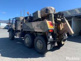 2000 Mercedes Benz Unimog UL2450L - picture2' - Click to enlarge