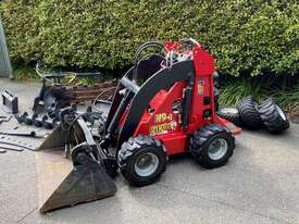 Dingo K9 -3 Mini Loader w Attachments & Trailer - picture0' - Click to enlarge