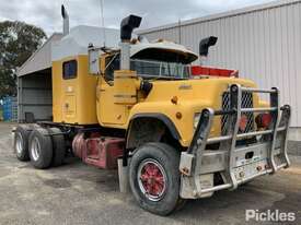 1976 Mack - picture0' - Click to enlarge