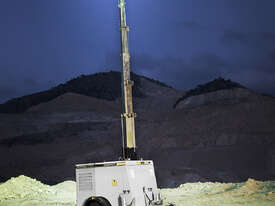 COMPACT ECO S5 LIGHTING TOWER - picture2' - Click to enlarge