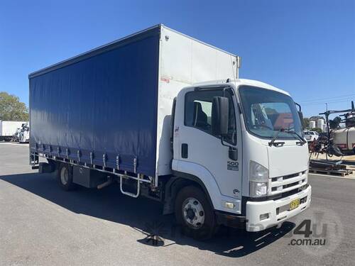 Isuzu FRR500