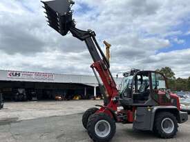 2023 UHI M250 2.5T Telescopic Wheel Loader With Hydraulic Quick Hitch 400km Free Delivery - picture1' - Click to enlarge