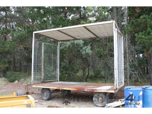 Harvest trailer with Roof and gates