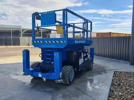 Rough Terrain Scissor Lift - picture2' - Click to enlarge