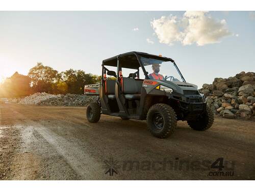 caption LIFT EQUIPT- POLARIS PRO XD DIESEL AWD EPS
