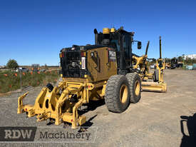 Caterpillar 150 Grader - picture1' - Click to enlarge