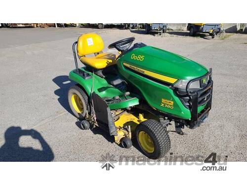 John Deere X380