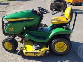 John Deere X380 - picture2' - Click to enlarge