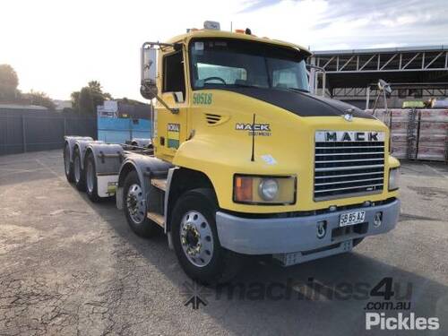 2008 Mack Metro Liner Cab Chassis Day Cab