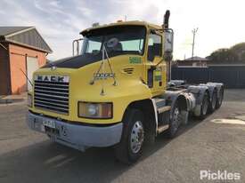 2008 Mack Metro Liner Cab Chassis Day Cab - picture0' - Click to enlarge