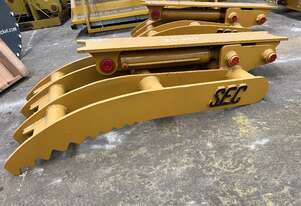 SEC Excavator Hydraulic Thumb - Fits 25-35 Ton Machines - Superior Grip and Durability