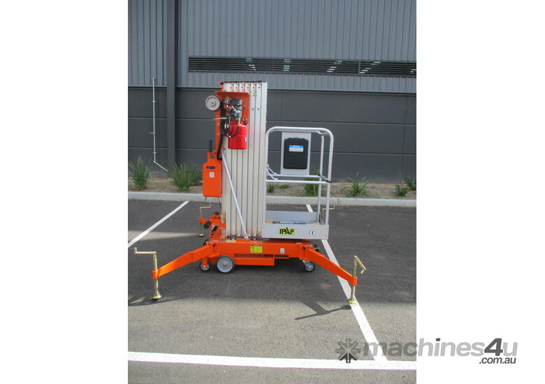 caption 9m Vertical Mobile Lift