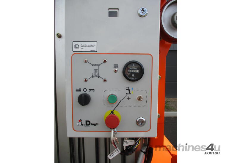 caption 9m Vertical Mobile Lift