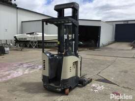 Crown RR5225 High Reach Forklift - picture1' - Click to enlarge