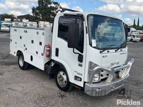 2017 Isuzu NLR 45-150 Service Body