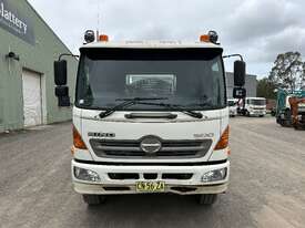 2009 Hino 500 Tipper (Ex-Council) - picture1' - Click to enlarge