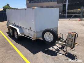 2008 Unknown Tandem Axle Enclosed Box Trailer - picture0' - Click to enlarge