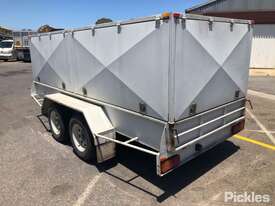 2008 Unknown Tandem Axle Enclosed Box Trailer - picture1' - Click to enlarge