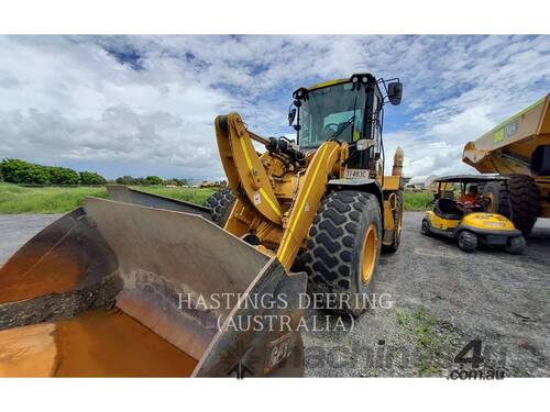 CAT 930K Wheel Loaders integrated Toolcarriers