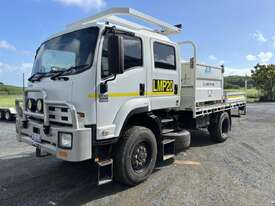 2016 ISUZU FTS800 SERVICE TRUCK - picture1' - Click to enlarge