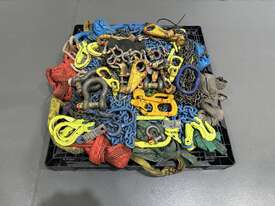 Pallet of Assorted Rigging Equipment - picture0' - Click to enlarge