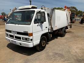 1993 Isuzu NPR 300 Garbage Compactor Rear Loader - picture1' - Click to enlarge