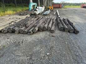25 x Timber Posts - picture0' - Click to enlarge