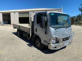 2019 Isuzu NPR 45-155 Table Top - picture0' - Click to enlarge
