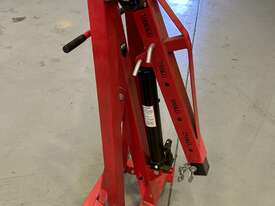 Folding Engine Cranes - picture0' - Click to enlarge