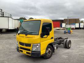 2016 Mitsubishi Fuso Canter 7/800 Cab Chassis - picture1' - Click to enlarge