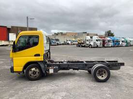 2016 Mitsubishi Fuso Canter 7/800 Cab Chassis - picture2' - Click to enlarge