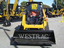 CAT 249D3 Compact Track Loader - picture0' - Click to enlarge