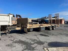 2006 Beavertail Trailers Australia Tandem Axle Tandem Axle Plant Trailer - picture0' - Click to enlarge