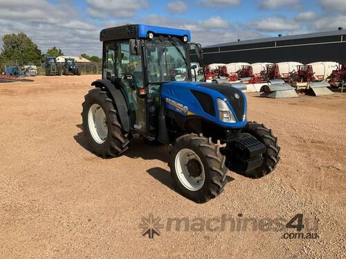 2022 New Holland T4.110F 4WD Tractor