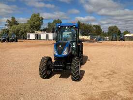 2022 New Holland T4.110F 4WD Tractor - picture0' - Click to enlarge