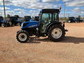 2022 New Holland T4.110F 4WD Tractor - picture2' - Click to enlarge