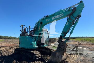 Kobelco 2018   SK135SR-5 07