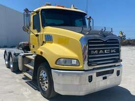 Mack Granite CMMT - picture0' - Click to enlarge