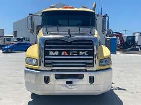 Mack Granite CMMT - picture0' - Click to enlarge