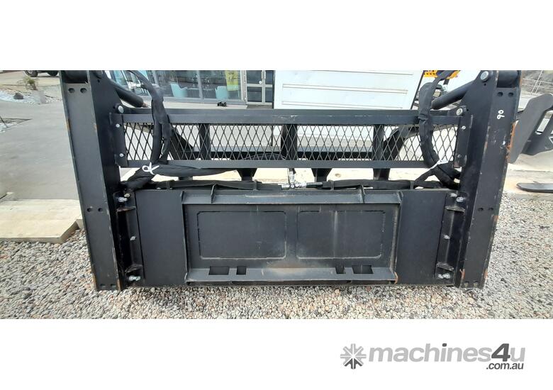 Skid Steer Grapple Bucket Universal Mounting