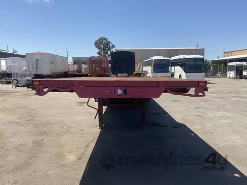 1992 Matrik Tri-Axle Drop-Deck Trailer