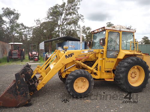 Massey Ferguson 50 EX POwer Shuttle tractor loader