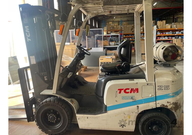 caption TCM 2.5tonne Forklift