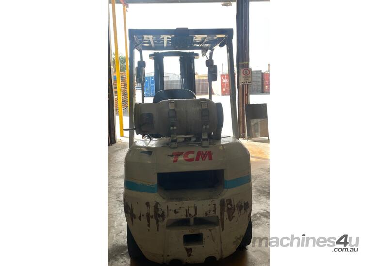 caption TCM 2.5tonne Forklift