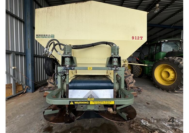 caption 2015 Marshall 912T Dry Spin Spreaders