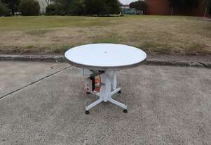 White Accumulation Table - 1100mm Diameter