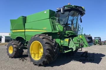 John Deere 2019   S780 Combines