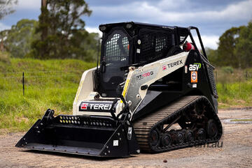 Terex PT100G Skid Steer Loader Terex PT100G Skid Steer Loader